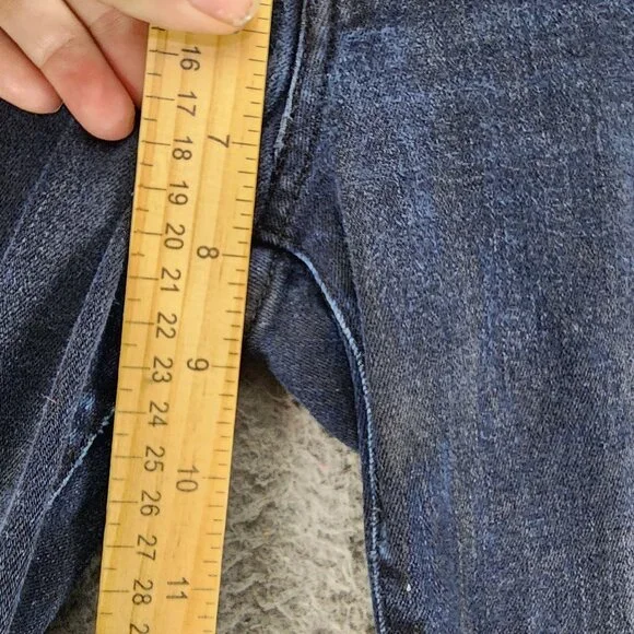 Levi's Jeans Womens 28 Dark Wash Stretch Mid Rise Demi Curve Skinny *GUC* - Picture 6 of 13